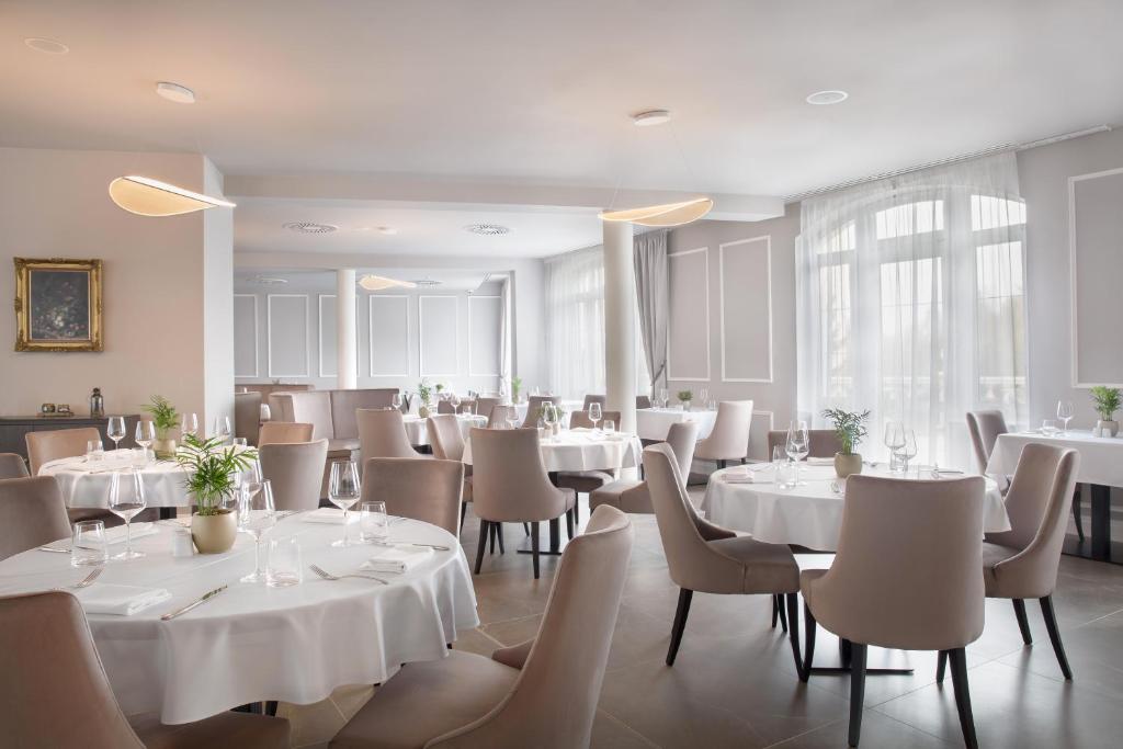 Posezení v ubytování Hotel SEN