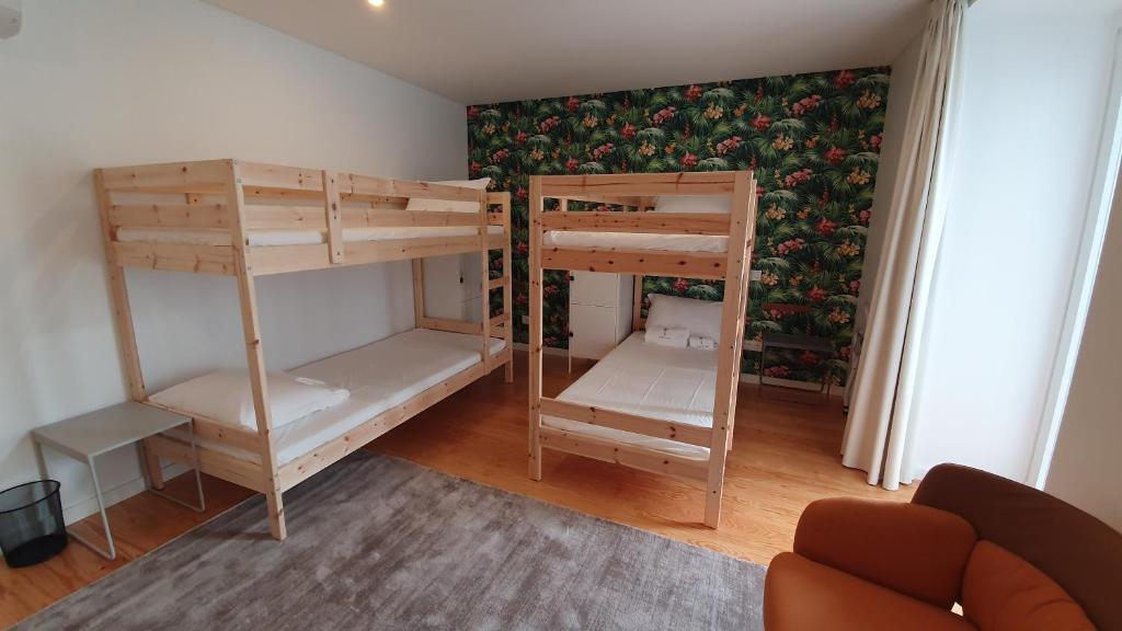 Azores Inn - Family Suites - 13