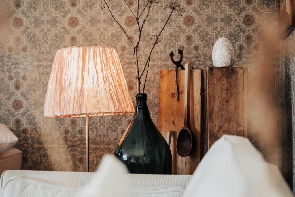 Postel nebo postele na pokoji v ubytování Karlsberg Gård B&B