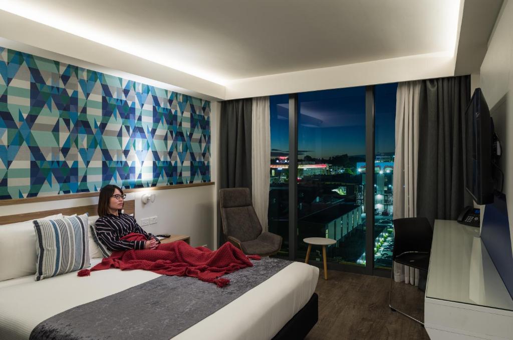 Carnmore Hotel Christchurch - Resim 16