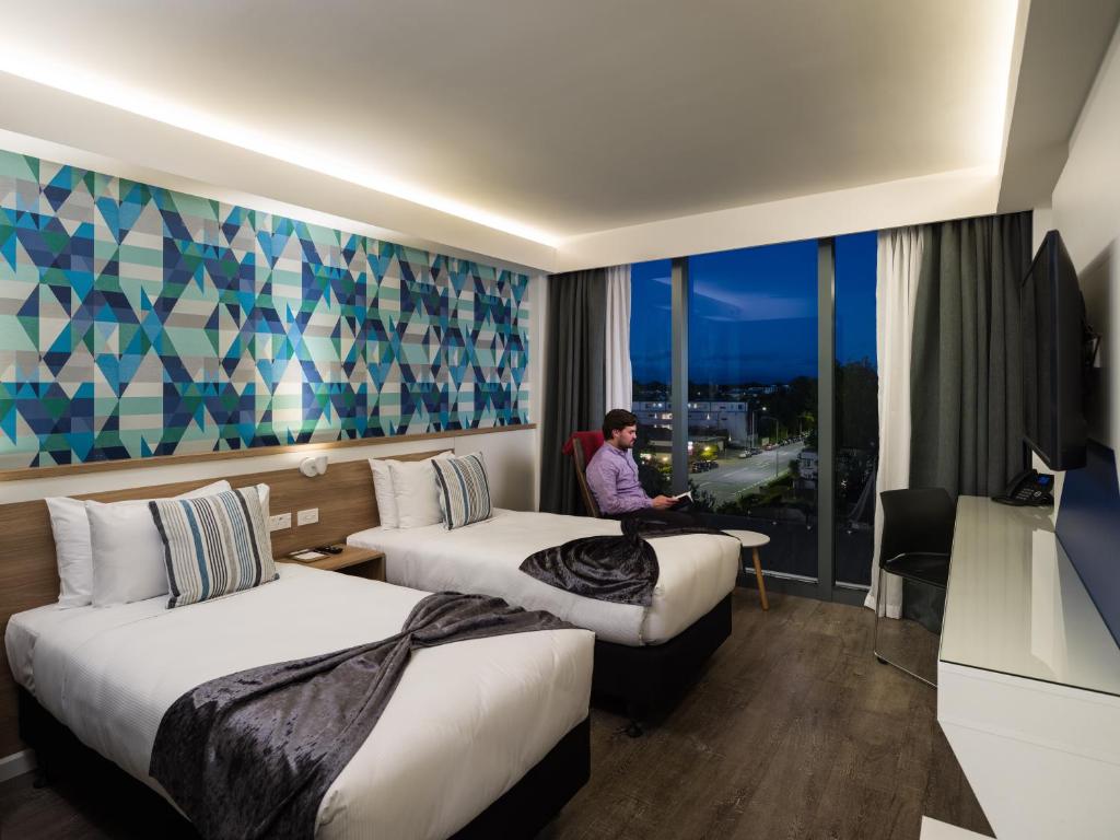 Carnmore Hotel Christchurch - Resim 21