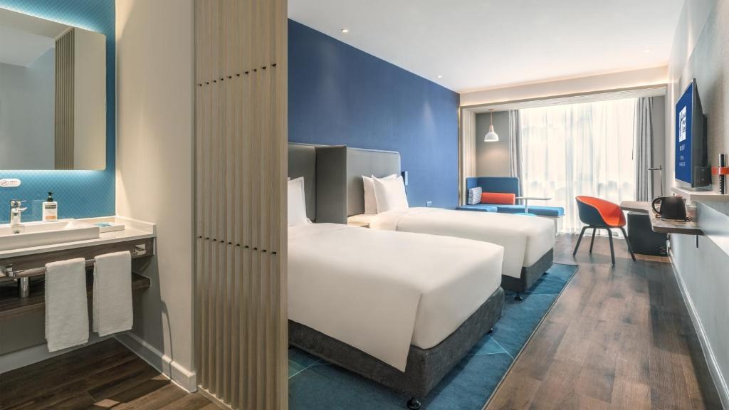 Holiday Inn Express Yangjiang City Center, an IHG Hotel - Minifridge Estándar De Cama Gemela De Gemela