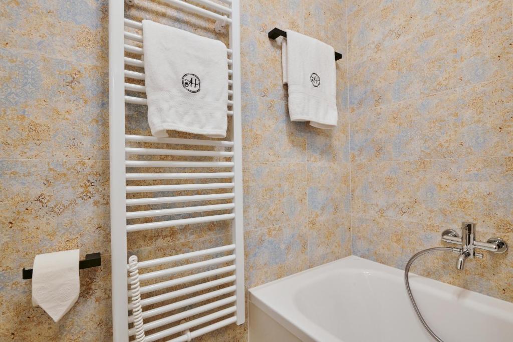 Koupelna v ubytování Hotel Alfréd a Hermína