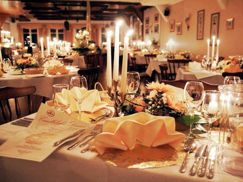 Restaurace v ubytování Hotel Landgasthof Gemmer