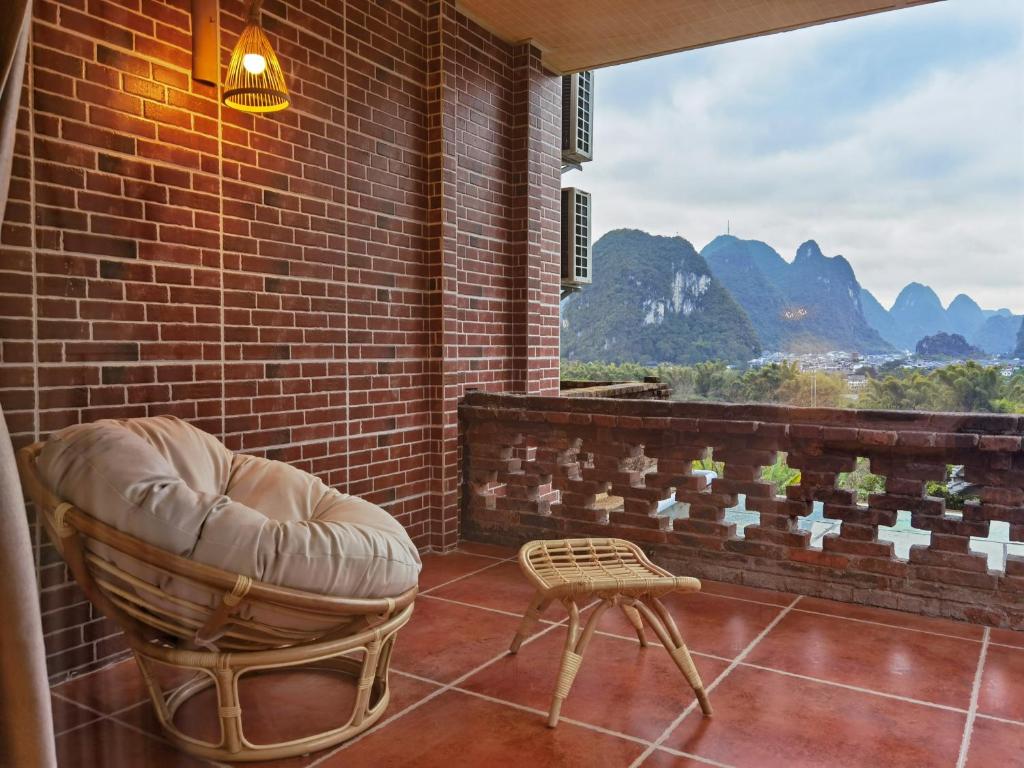 Nespecifikovaný výhled na hory nebo výhled na hory při pohledu z hotelu