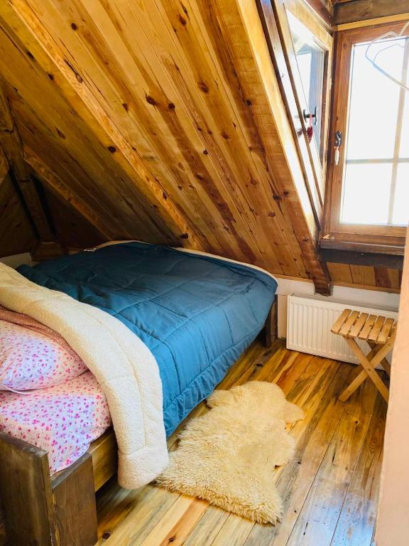 Postel nebo postele na pokoji v ubytování Ljubičin Konak