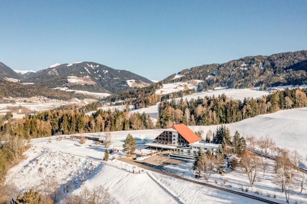 Objekt Royal Hotel Hinterhuber zimi