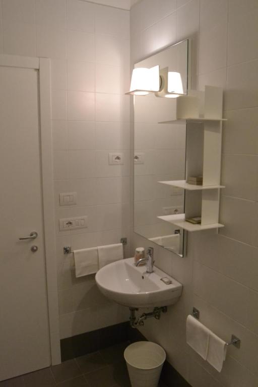 Koupelna v ubytování Albergo Il Rientro