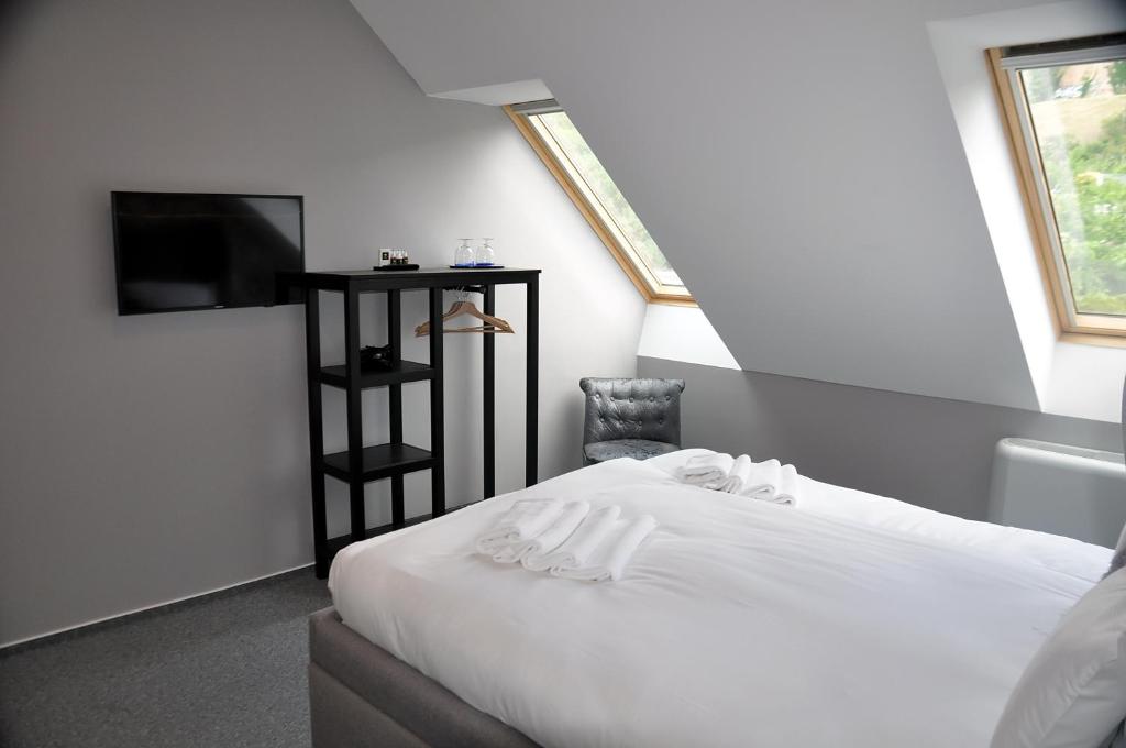 Váralja Home - Resim 26