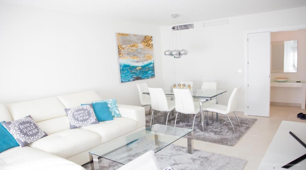 Fotografia z galérie ubytovania Lovely Apartment centrally located in Estepona v destinácii Estepona