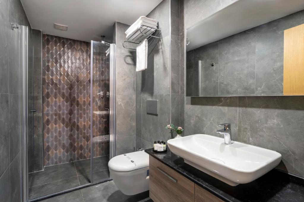 RODINN Park Hotel - 6