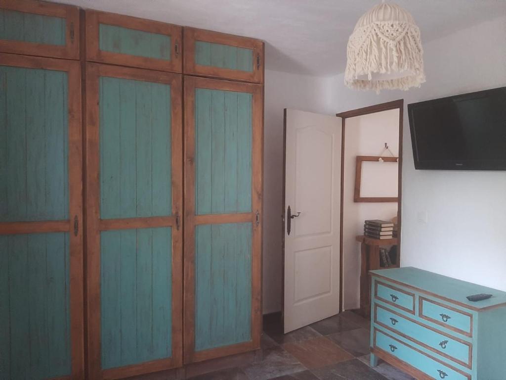 TV a/nebo společenská místnost v ubytování Casa de campo mediterránea en Alicante