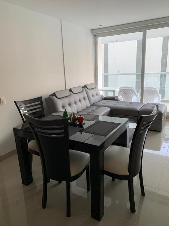 Edificio kuali apto 1704 - Apartamento De Dos Dormitorios