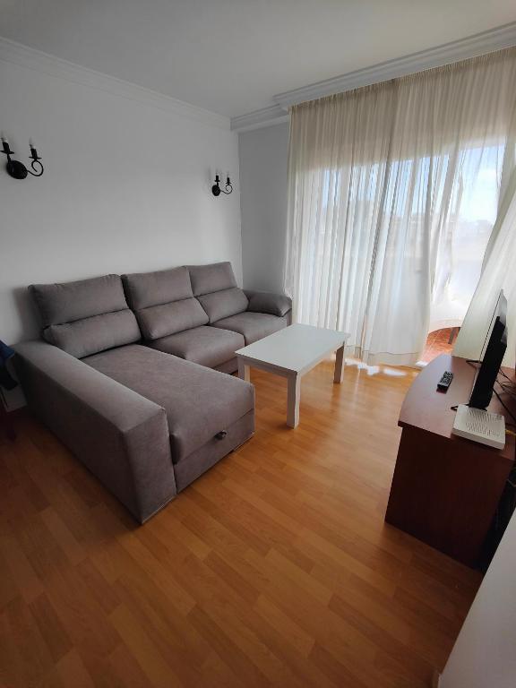 A seating area at APARTAMENTO VISTABELLA LOS PACOS