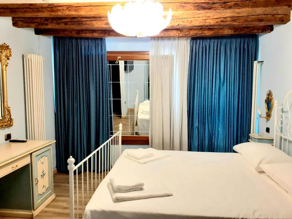 Piccolo Vecellio - Resim 9