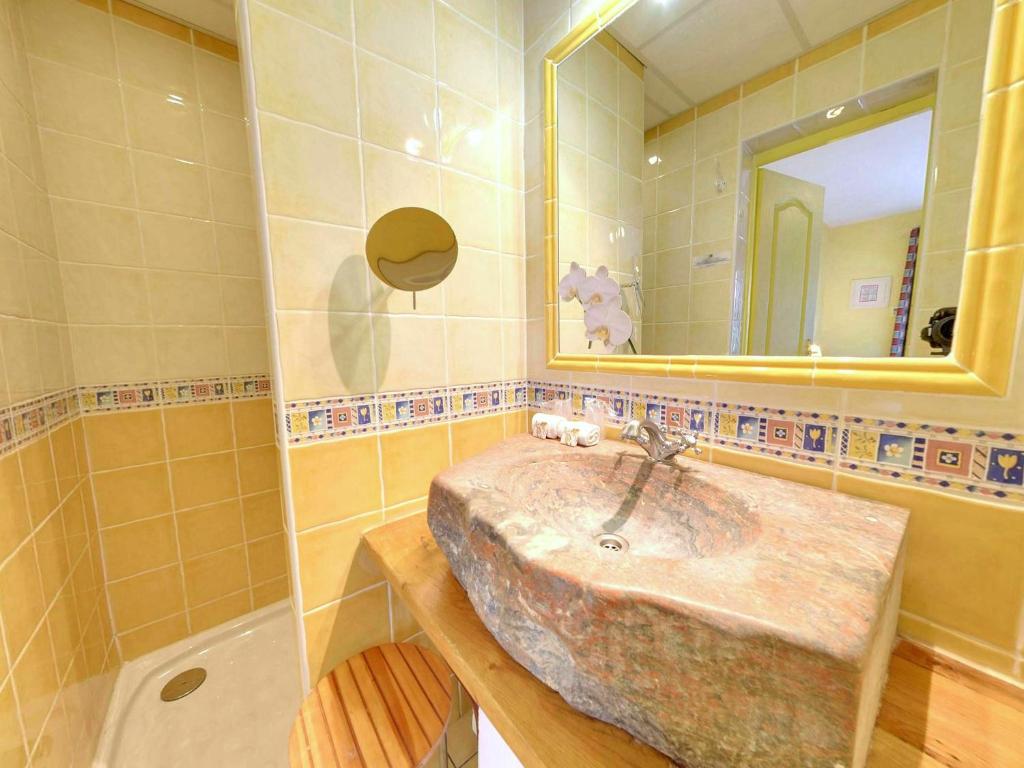 Koupelna v ubytování Hotel du Mas