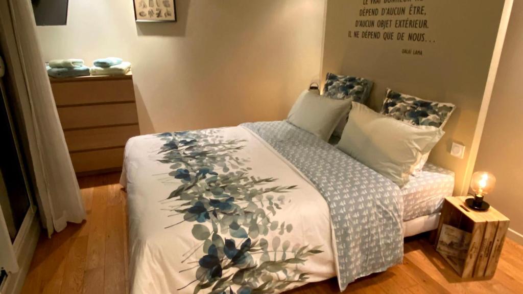Postel nebo postele na pokoji v ubytování Au 10 Bed & Breakfast