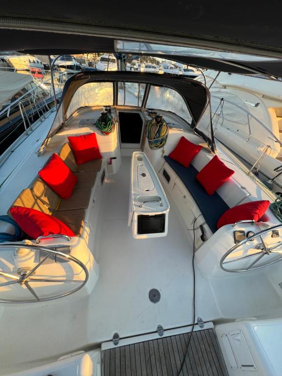 Magnífico Velero en el Centro de Ibiza, Ibiza – Precios 2022 ...