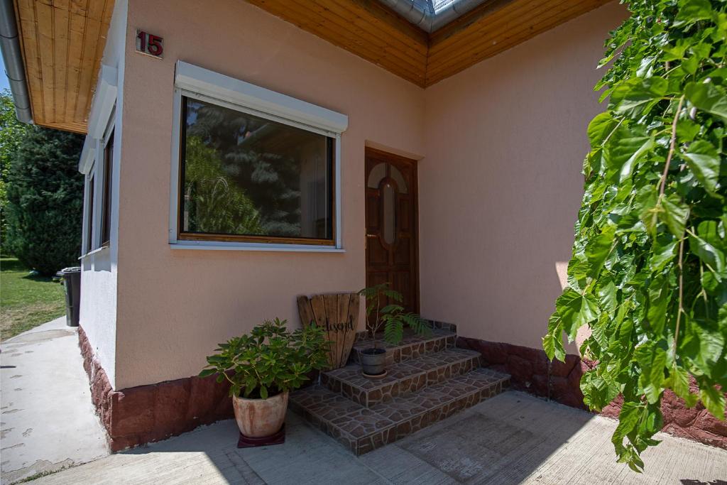 Zahrada ubytování Szélcsend Apartman