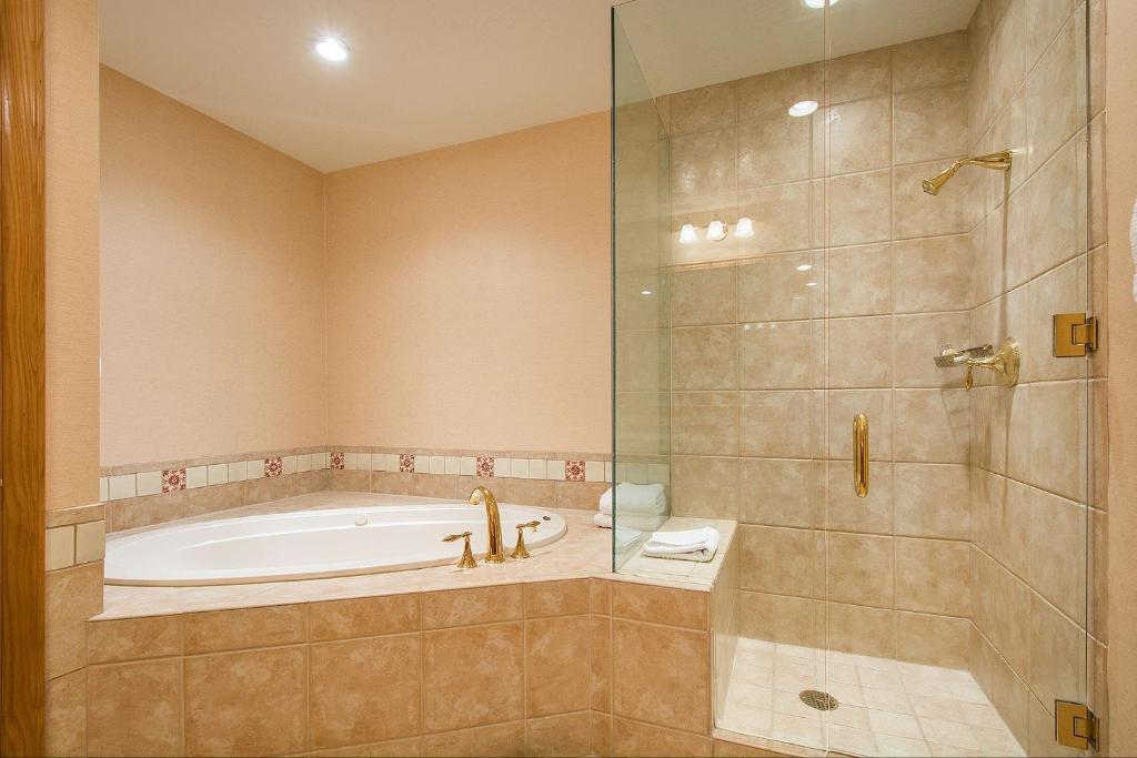Stein Eriksen Lodge Deer Valley - Luxe Twee Queensize Kamer Met Bubbelbad