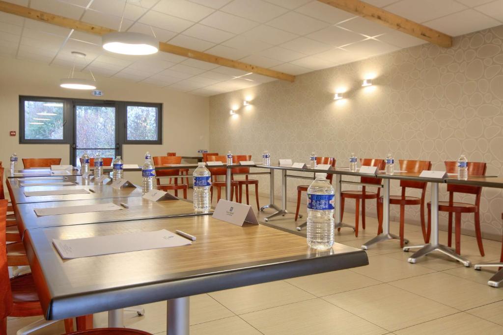 Restaurace v ubytování Sure Hotel by Best Western Reims Nord