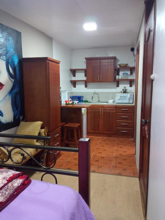 Kuchyň nebo kuchyňský kout v ubytování Hospedaje Wiruyana