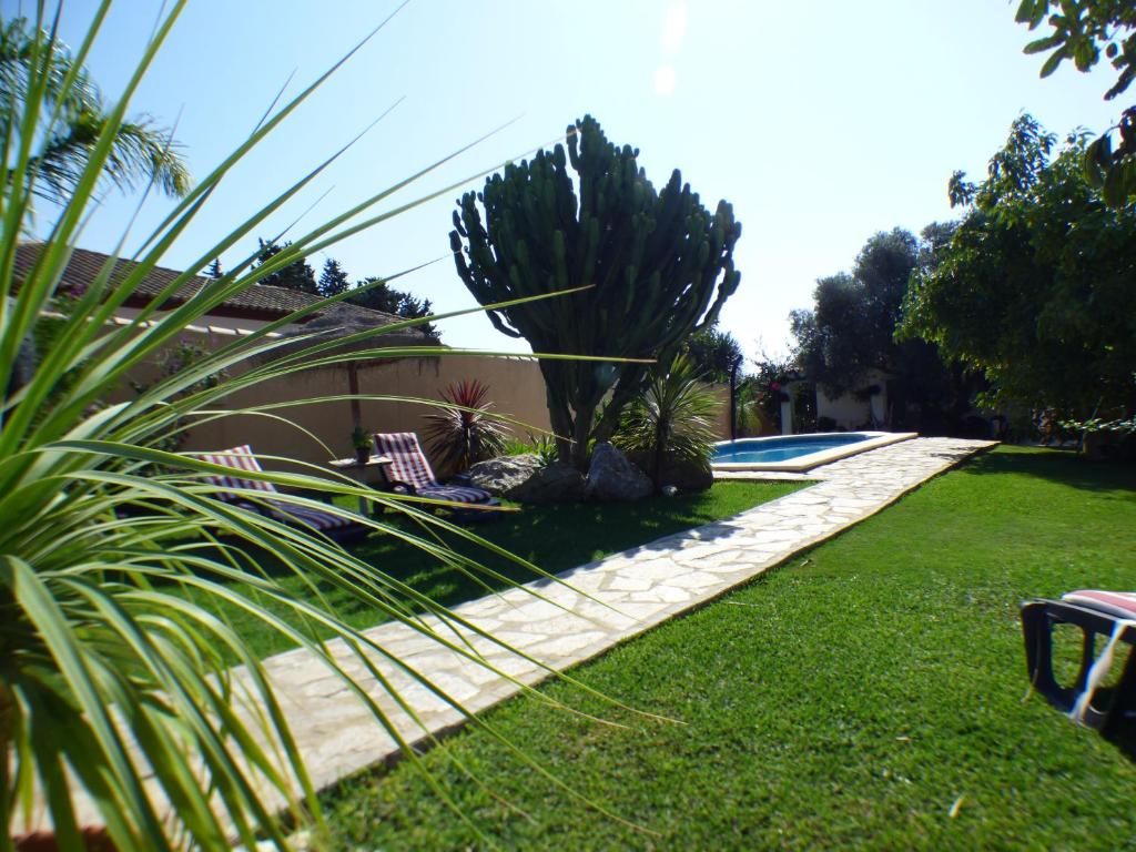 Fotografia z galérie ubytovania Rural house with private pool, new and beautiful garden v destinácii Conil de la Frontera