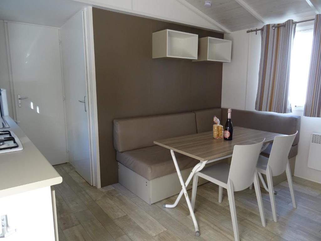 Kuchyň nebo kuchyňský kout v ubytování Camping Via Romana
