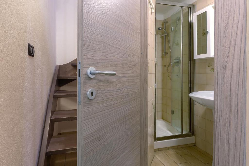 Łazienka w obiekcie Bolognina Fair Functional Apartment