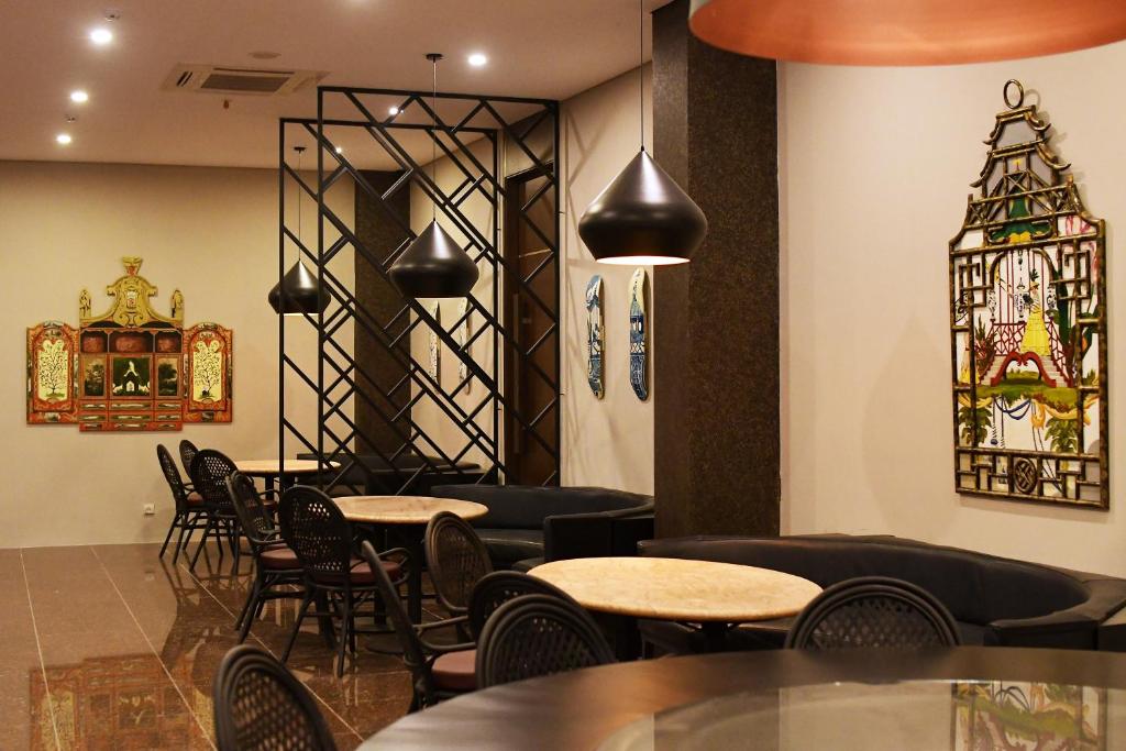 Posezení v ubytování Hotel Eastern Bojonegoro