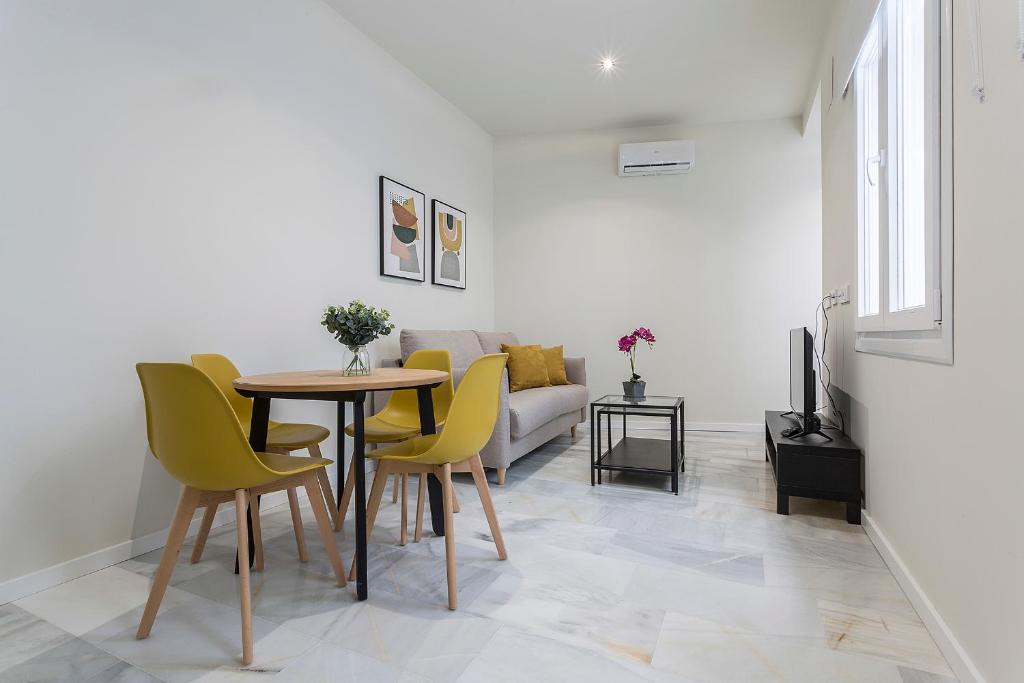 Posedenie v ubytovaní LaLa Suites Corredera Centro
