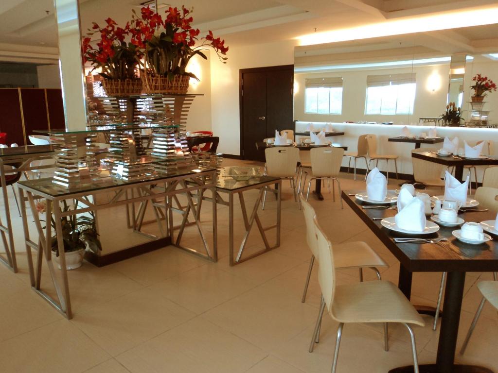 Restaurace v ubytování My Inn Hotel Lahad Datu, Sabah