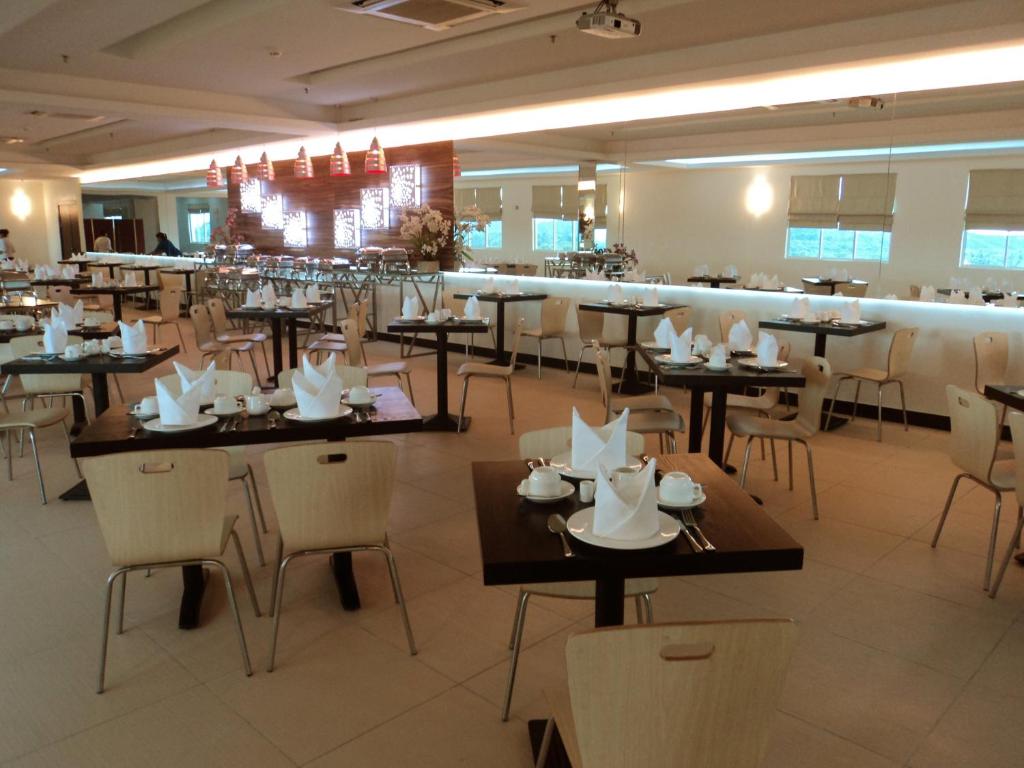 Restaurace v ubytování My Inn Hotel Lahad Datu, Sabah