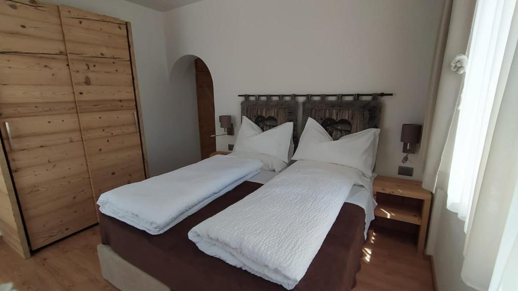 Zdjęcie z galerii obiektu Hotel Villa Rosa w mieście Campitello di Fassa