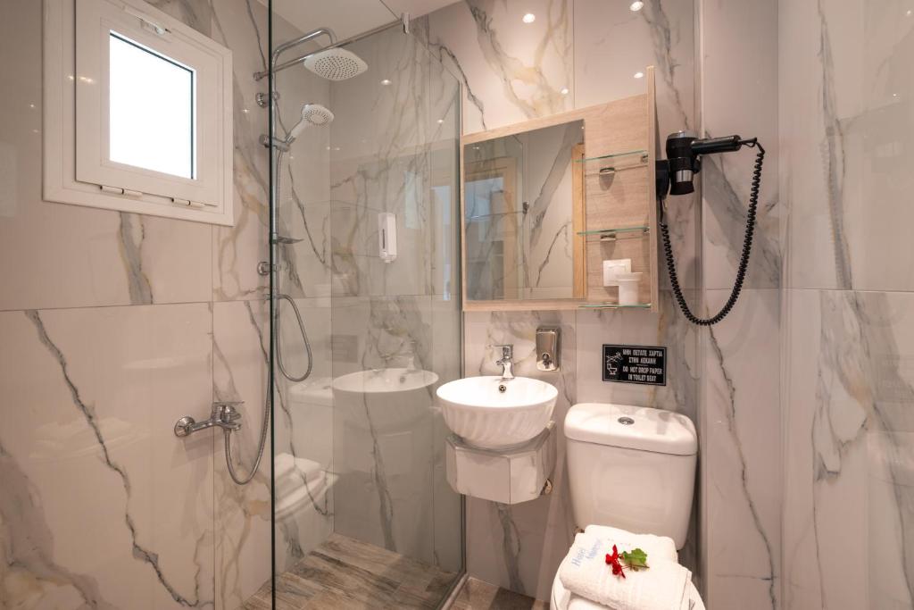 Koupelna v ubytování Hotel Dimitra