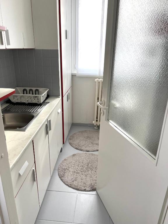 Kuchyňa alebo kuchynka v ubytovaní La bella casa, SELF CHECK-IN, FREE PARKING