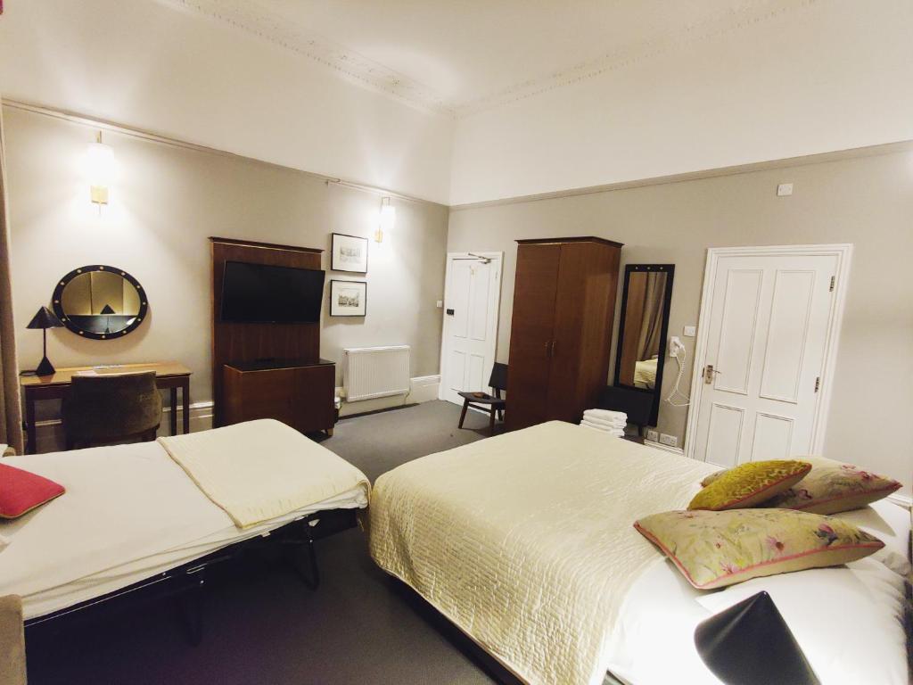 Blue Bells Hotel - Resim 43