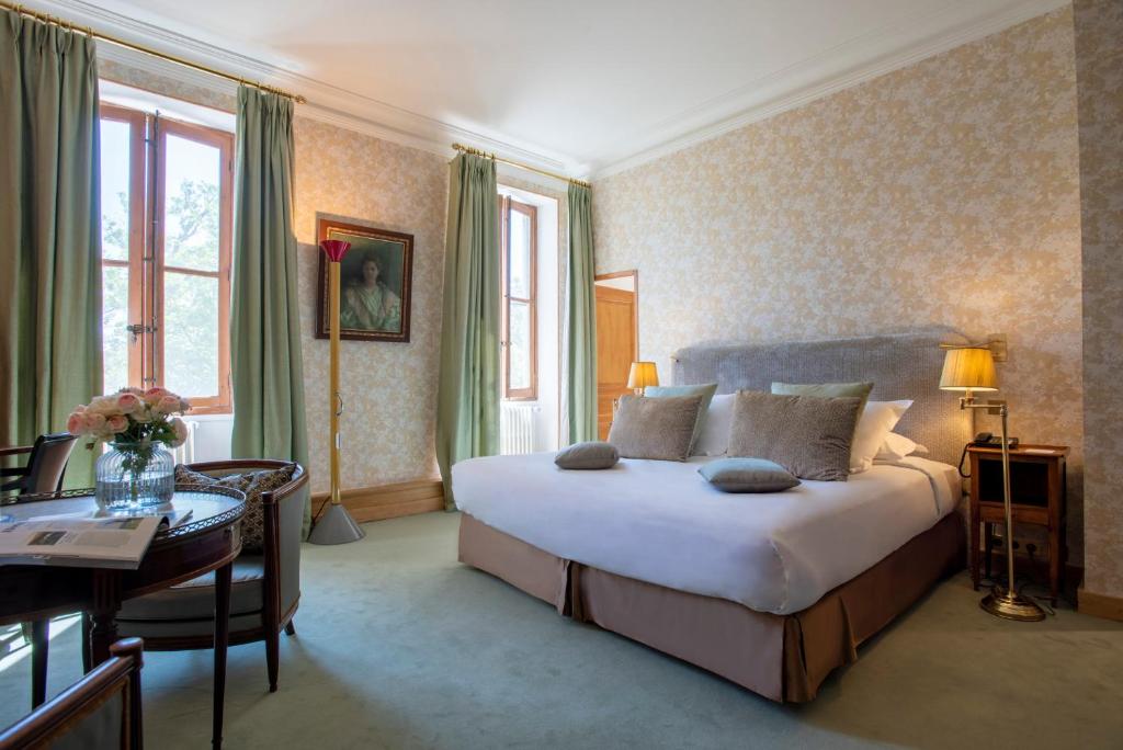 Hotel Château Des Alpilles - 11