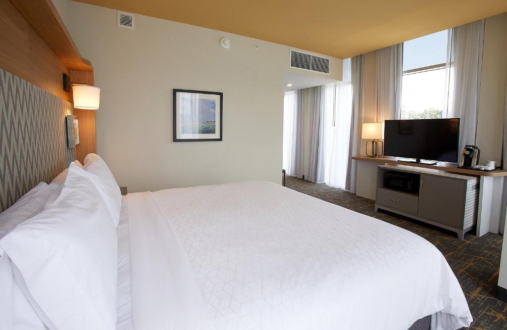 Holiday Inn Louisville Downtown , an IHG Hotel - 