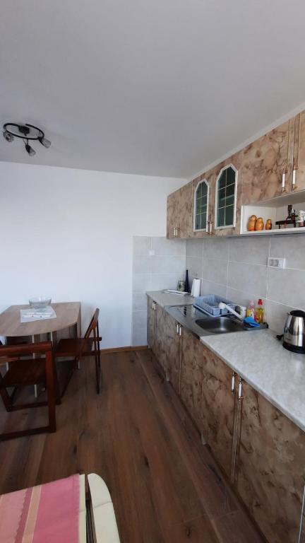 Apartman Sarajevo 202 - Apartamento De Dos Dormitorios