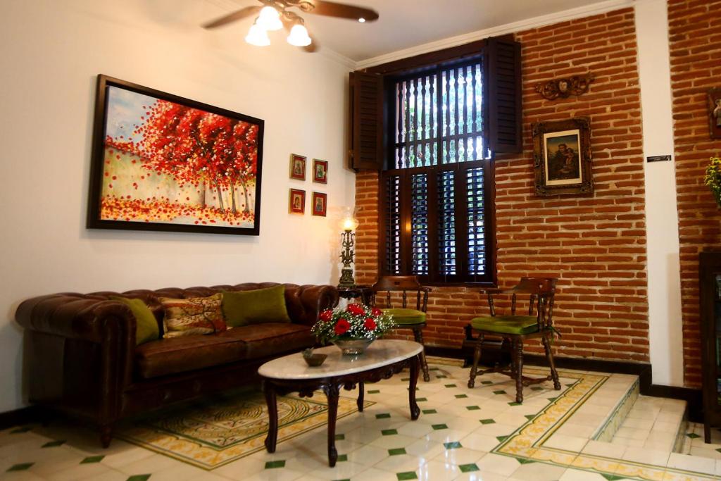 Posezení v ubytování Casa La Fe by BespokeColombia