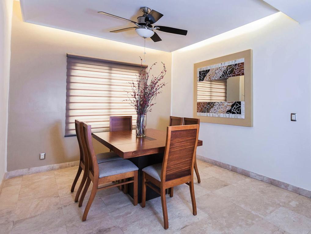 Imagen de la galería de Zafiro Beach Boutique Resort, en Mazatlán