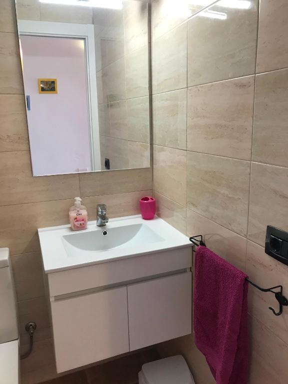 A bathroom at casaenos