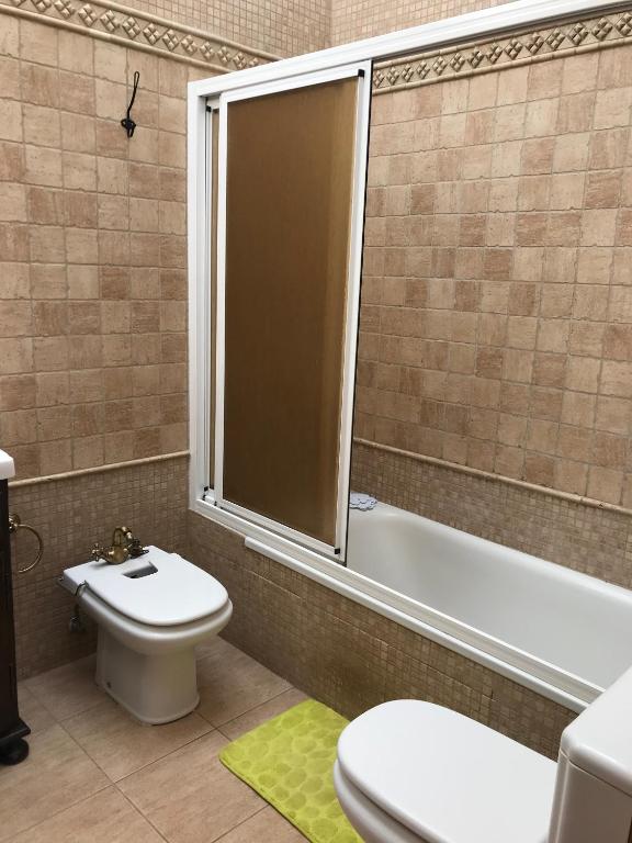 A bathroom at casaenos