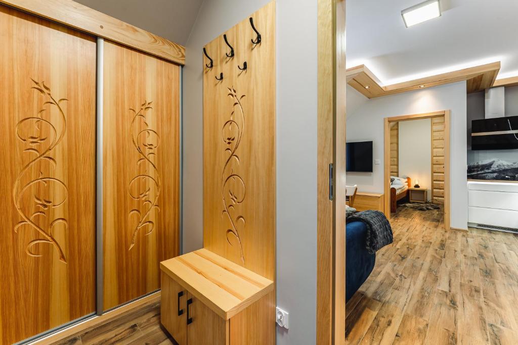 Kuchyňa alebo kuchynka v ubytovaní Apartament Między Górami