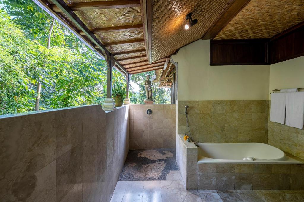 Koupelna v ubytování Alam Jiwa Ubud