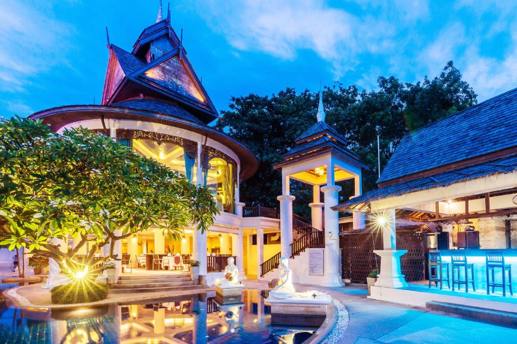 Bazén v ubytování Dara Samui Beach Resort Adult Only nebo v jeho okolí