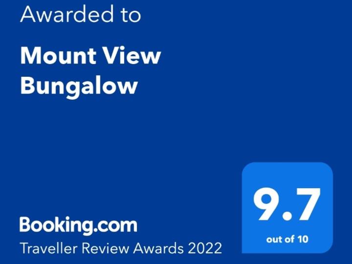Certifikát, hodnocení, plakát nebo jiný dokument vystavený v ubytování Mount View Bungalow