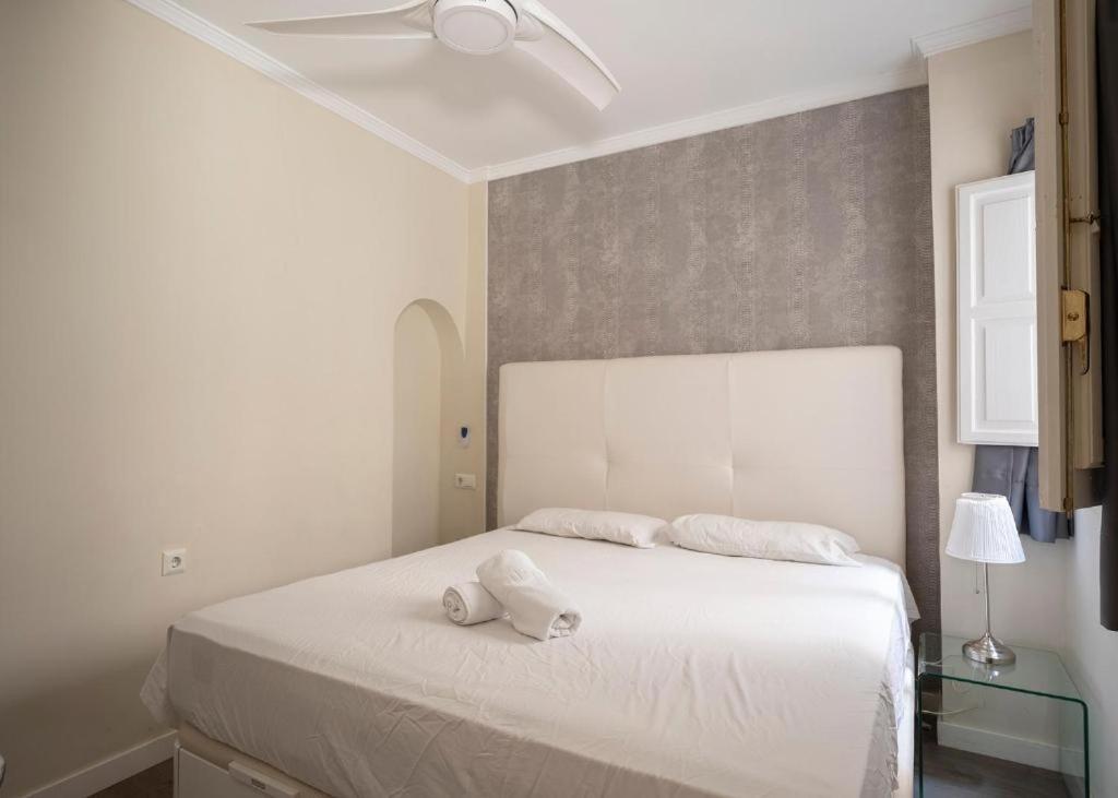 Apartamentos Óptima Palacete de la Alhambra junto a la ...