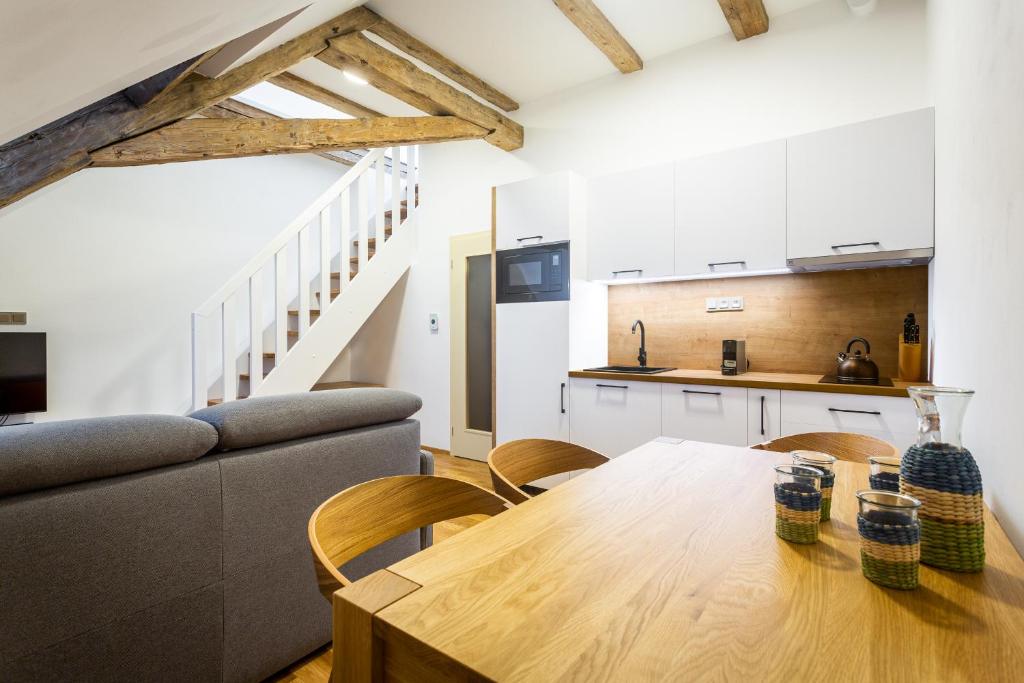 Kuchyň nebo kuchyňský kout v ubytování U Pivovaru - Apartments Boží Dar